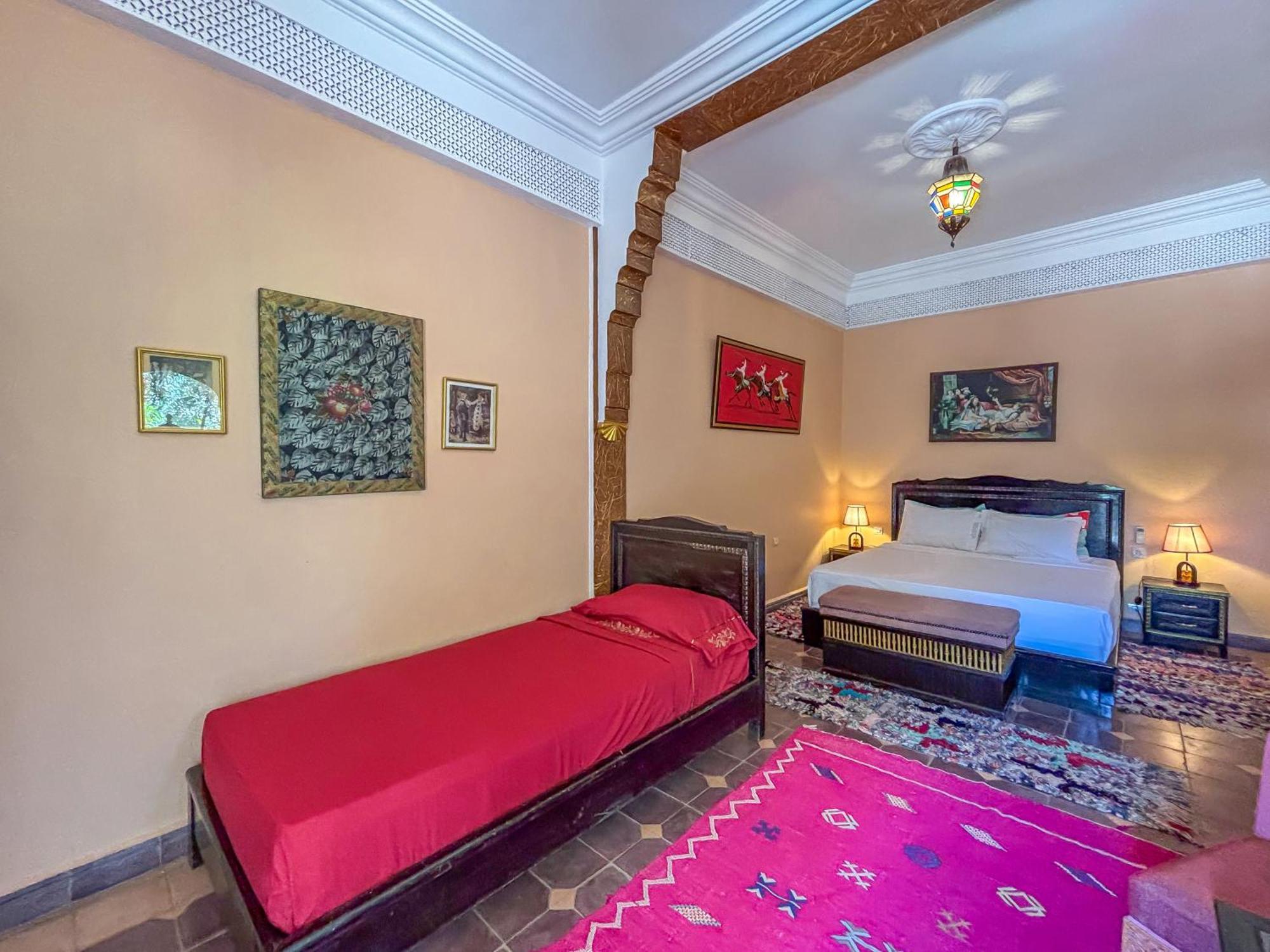 مبيت وإفطار Sidi Abdallah Ghiat Le Bleu House المظهر الخارجي الصورة