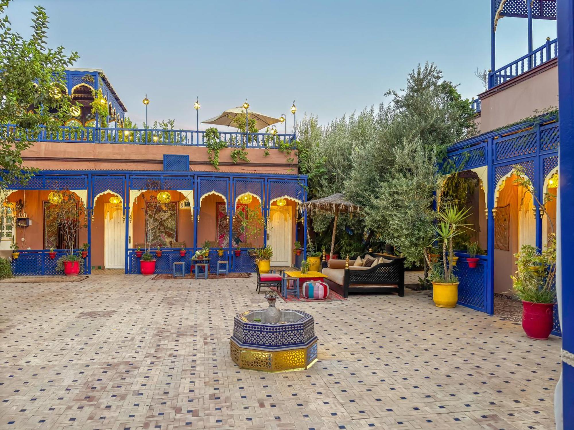 مبيت وإفطار Sidi Abdallah Ghiat Le Bleu House المظهر الخارجي الصورة