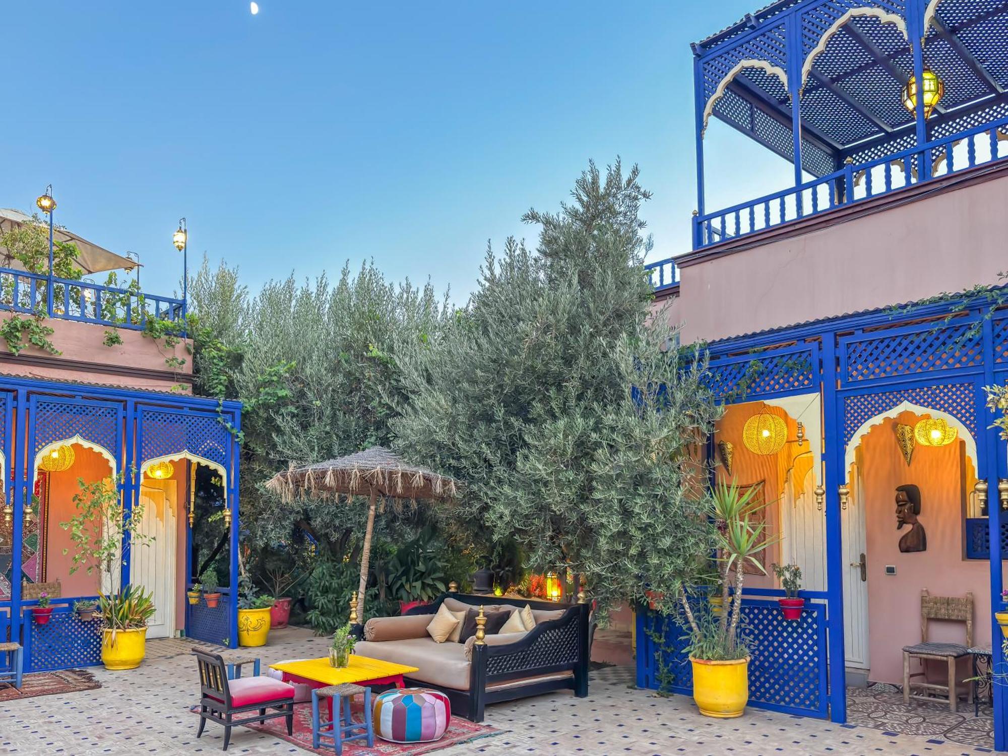 مبيت وإفطار Sidi Abdallah Ghiat Le Bleu House المظهر الخارجي الصورة