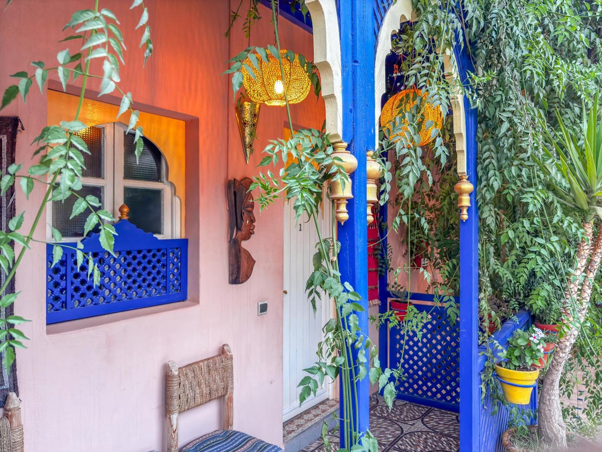 مبيت وإفطار Sidi Abdallah Ghiat Le Bleu House المظهر الخارجي الصورة